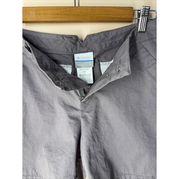 Columbia Gray Women’s Cotton Chino Shorts Size 8 Outdoor Hiking Casual - Picture 2 of 11